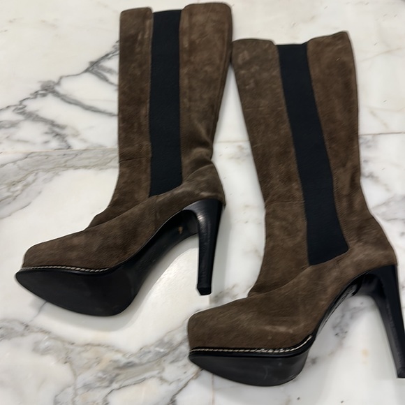 Made In Italy Pure Suede classy Leather Knee high Boots with 4.5 inch heel!NWOT! - Picture 3 of 12